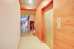 Collection O One Hotel - Image 5