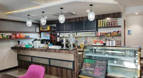Meriton Inn - Image 4