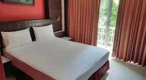 Bangkok Resort and Spa - Image 2
