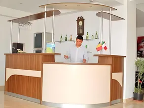 Hotel Laguna - Image 3