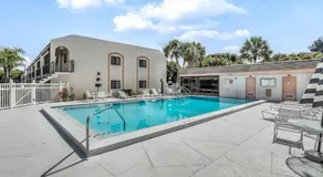 Casa Bella: Great location for a Beach Vacation - Image 2