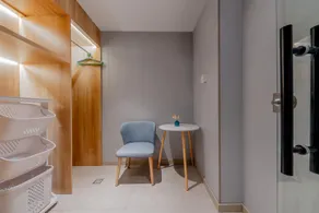 Home Inn Neo Hangzhou Dajiangdong Xiaoshan Yipeng Metro Station - Image 3