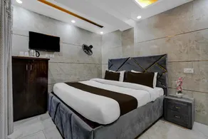 Hotel O MV Grand Guest House - Image 2