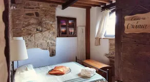 Vecchio Casale Quercetino Stone Room in Historic Tuscan Estate with Pool 2p - Image 2