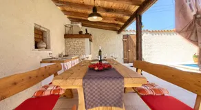 Charming villa Eleonora with pool near Pula - Image 4