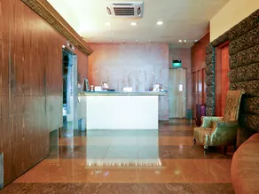 Classique Hotel - Image 2