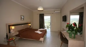 Saint George Palace - Image 2