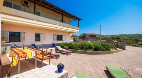 Appartamento \"Belvedere\" vicino alla spiaggia con Wi-Fi, giardino e terrazza; - Image 3