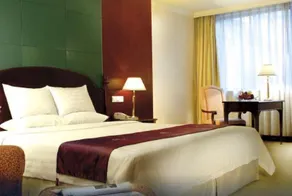 Palm Hotel - Image 2
