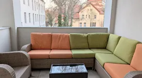 FILMAP-Apartments-Zentrale Lage-Boxspringbett-Beamer-Popcorn-gratis Parkplatz - Image 3
