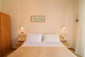 Hotel Miriam - Image 1