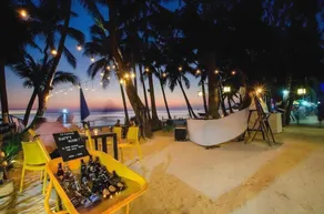 Zuzuni Boutique Hotel - Image 2
