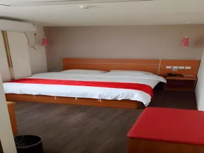 Thank Inn Plus Hotel lvliang Lin County Taihe North Road - Image 2