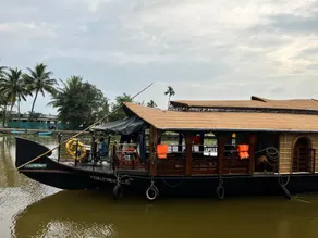 Indraprastham Houseboat - Image 5