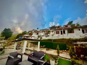 Meili Resort - Image 5