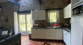 Sue's cottages - Image 4