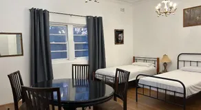Luxury House 3 Bedrooms - Image 2