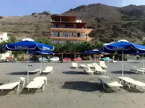 Edelweiss Rent Rooms-Rent a Car - Image 5