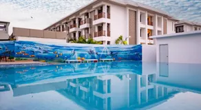Palm Regal Resort - Image 2
