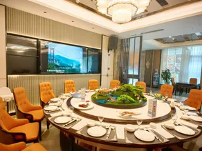 Jerui Hotel (South Building) - Image 4