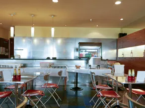 Classique Hotel - Image 4