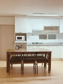 [특가할인] 힐링숙소 혜화역 성균관대 서울대학교병원/광장시장10분/ 명동20분/경복궁30분/서울타워45분 - Image 4