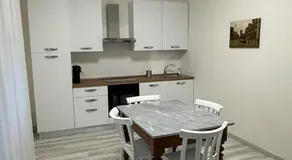 Elena's apartment - casa gialla - Image 4