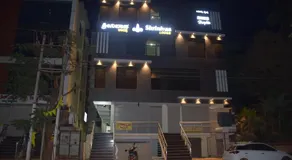 Shrinivas Lodge - Image 4