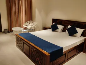 The Midtown luxury apartment - Image 2