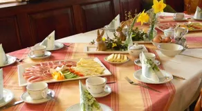 Ferienwohnungen Hotel Garni Dörflerwirt - Image 4