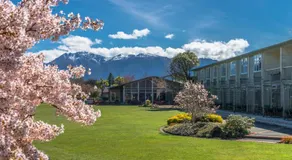 Distinction Te Anau Hotel & Villas - Image 4