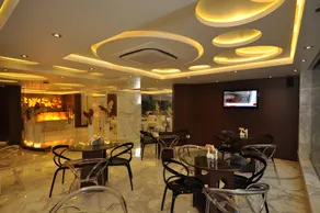 Kempton Hotel - Image 4
