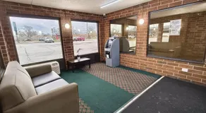 Plaza Hotel By OYO Calumet Park Alsip I 57 - Image 4