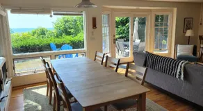 Great Lakes Getaway - Incredible Lakefront! - Image 3