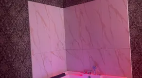 Life Hotel - Image 4