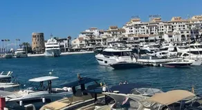 Urb. La Alcazaba, Puerto Banus / Marbella - Image 3