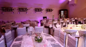 Logis Hôtel Restaurant Le Domaine de l'Eau Vive - Image 5