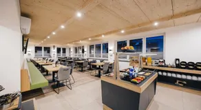 Hotel Andrea - Image 2