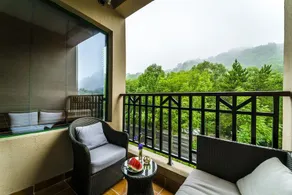 Baiyun Renjia Holiday Hotel - Image 2