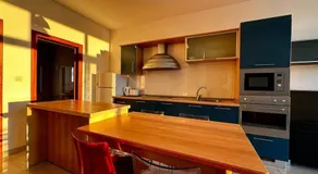 Lovely Penthouse off the Marina - Image 5