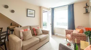 The Haven at Coastguard Court - Aldeburgh Coastal Cottages - Image 2
