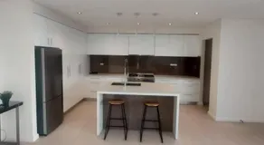 Large Home @Kingston Foreshore - Image 5