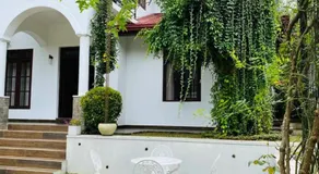 Serene Villa - Image 3