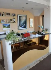 4-bed room, shower, toilet - Image 2