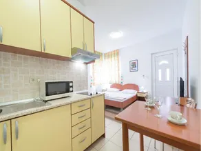 Villa Borna Apartments - Deluxe Studio Apartment 2 Adults - br. 3 - Image 4
