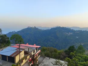 Hotel vista valley Gethiya Nainital - Image 4