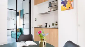 Kith & Kin Boutique Apartments - Image 4