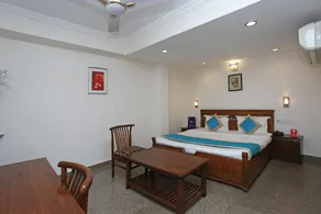 OYO 5425 Hotel Millennium - Image 2