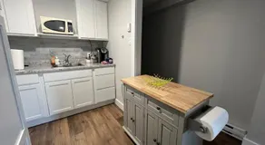 Simply Camia- Self Check in 1 Bedroom Basement - Image 2