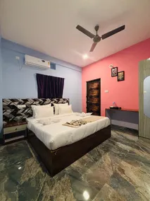 Golden Suites - Image 2